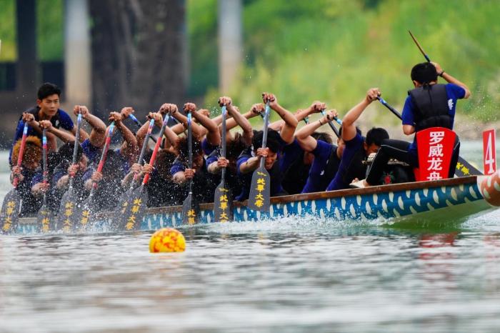 甘肃永靖站中国龙舟公开赛收官重庆合川队成为