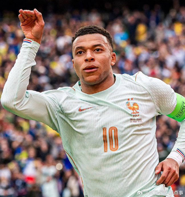 耐克新款国家队球衣肩点凸起引争议 设计缺陷遭