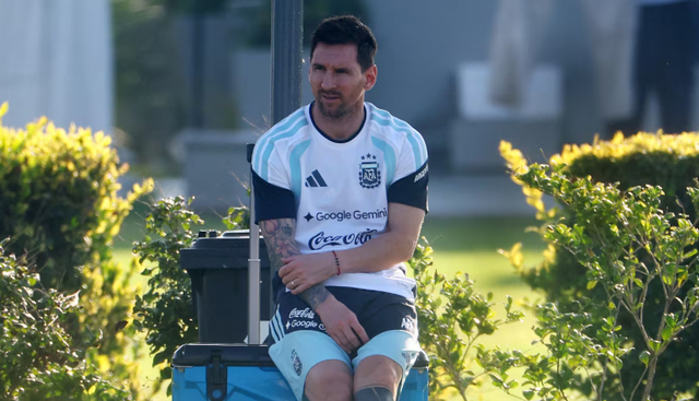 赞比亚队长赛前称C罗超越梅西 阿根廷迎战非洲劲