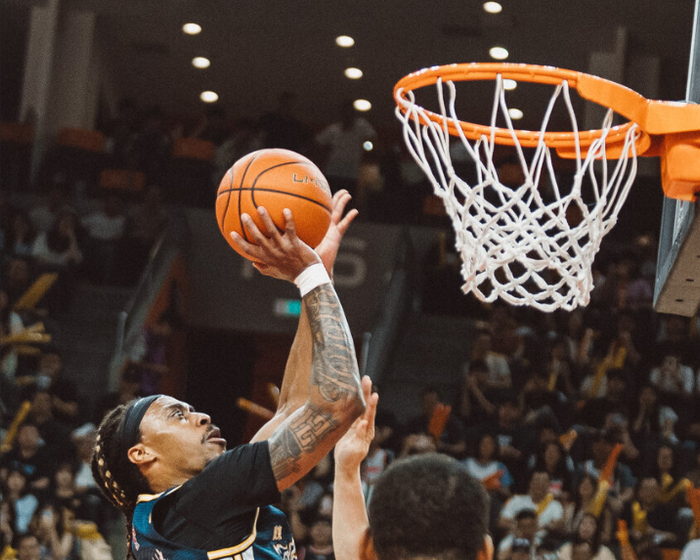 广东男篮外援麦考尔状态低迷或遭弃用